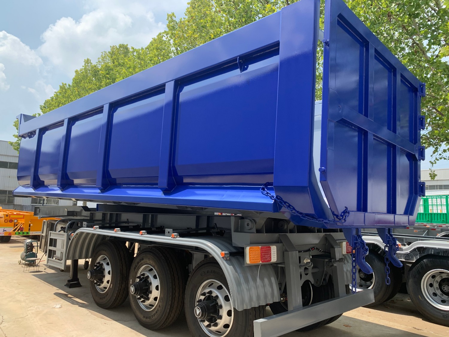 Rear Dump Trailer --- U Type